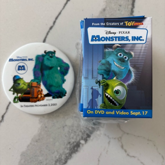 Disney Movie Release 88 Pin Bundle - Picture 3 of 6